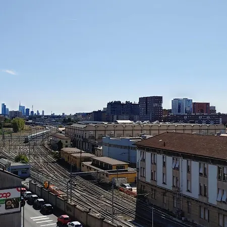 Apartment Villa4holydays - M1 Subway Milan